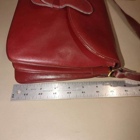 Etra Burgundy Leather Shoulder Bag Vintage Flap Closure Adjustable Strap 3 - Picture 7 of 11